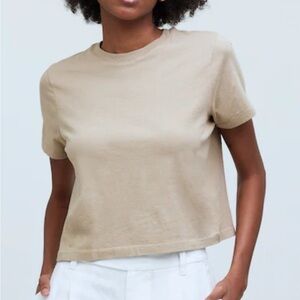 Madewell as Classic Boxy Tee in Beige - Women's Short Sleeve Top